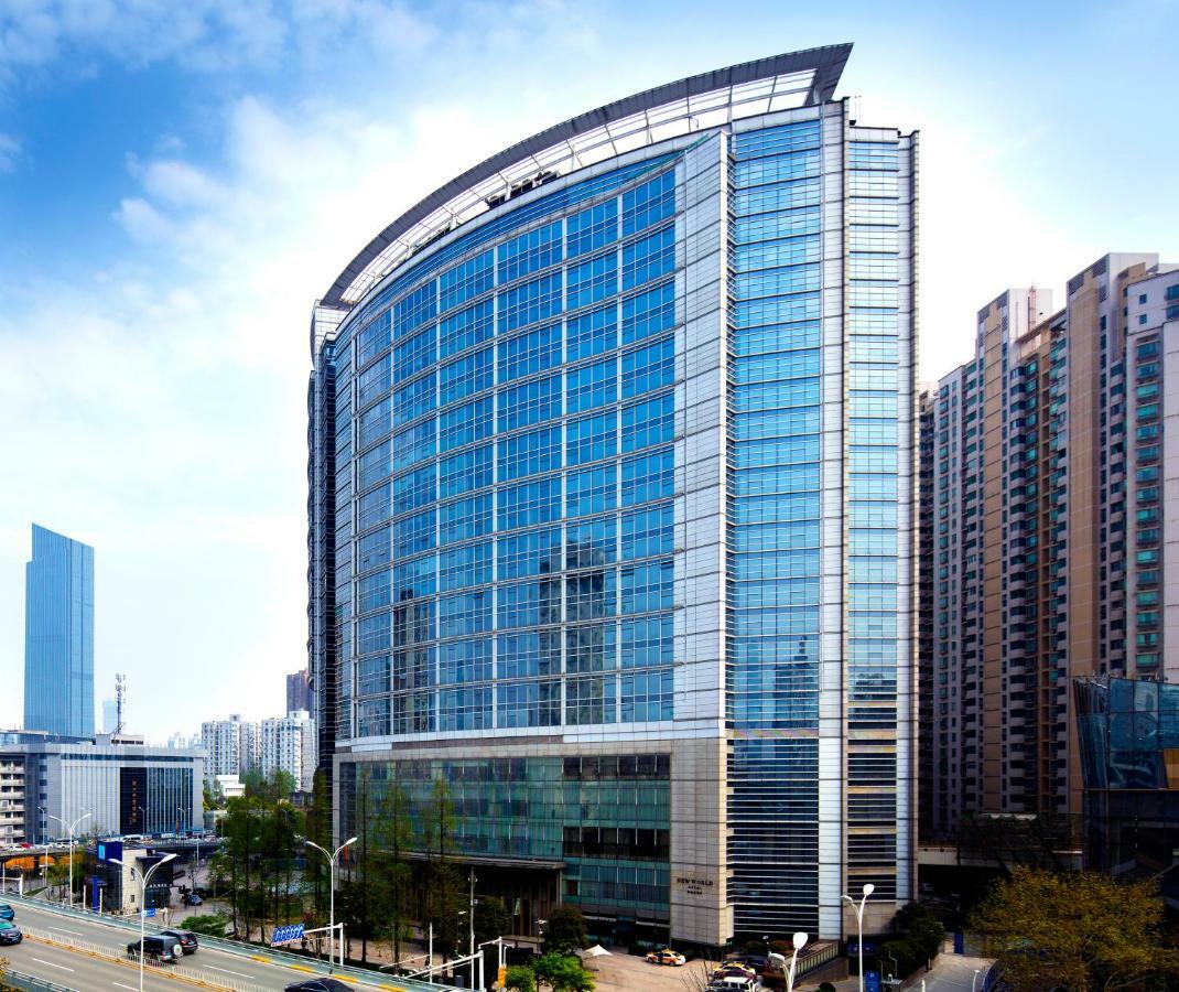 New World Wuhan Hotel Экстерьер фото